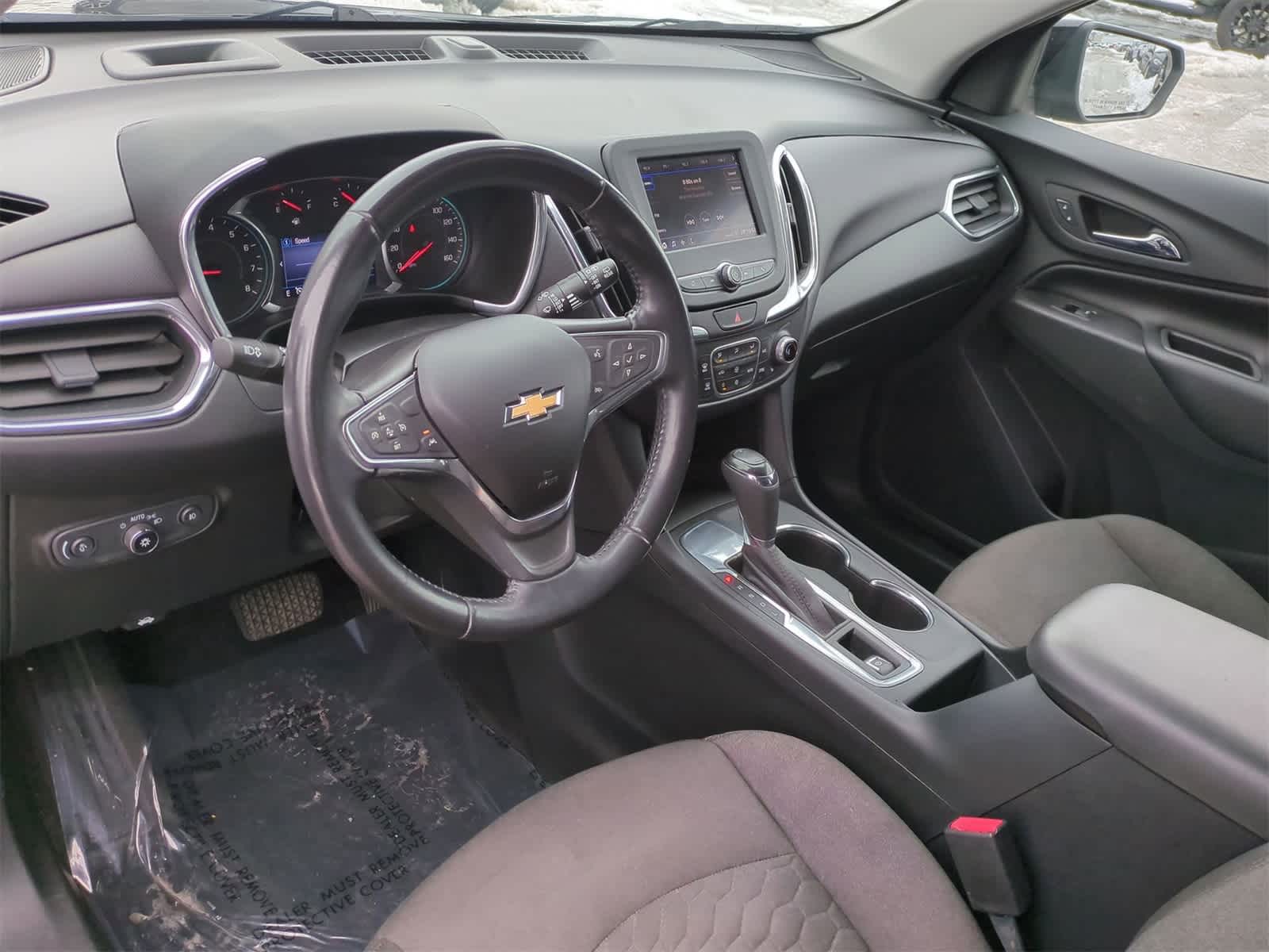 Thumbnail: 2020 Chevrolet Equinox - 10