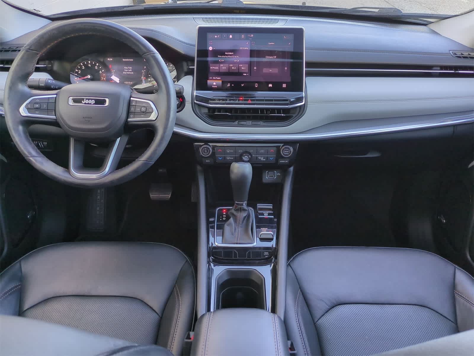Thumbnail: 2022 Jeep Compass - 14