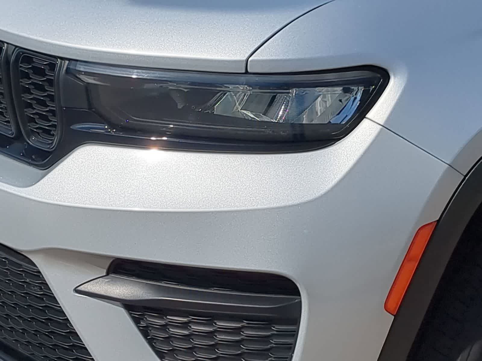 Thumbnail: 2023 Jeep Grand Cherokee - 11