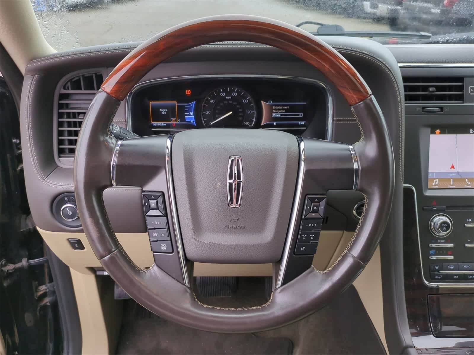 Thumbnail: 2017 Lincoln Navigator - 21