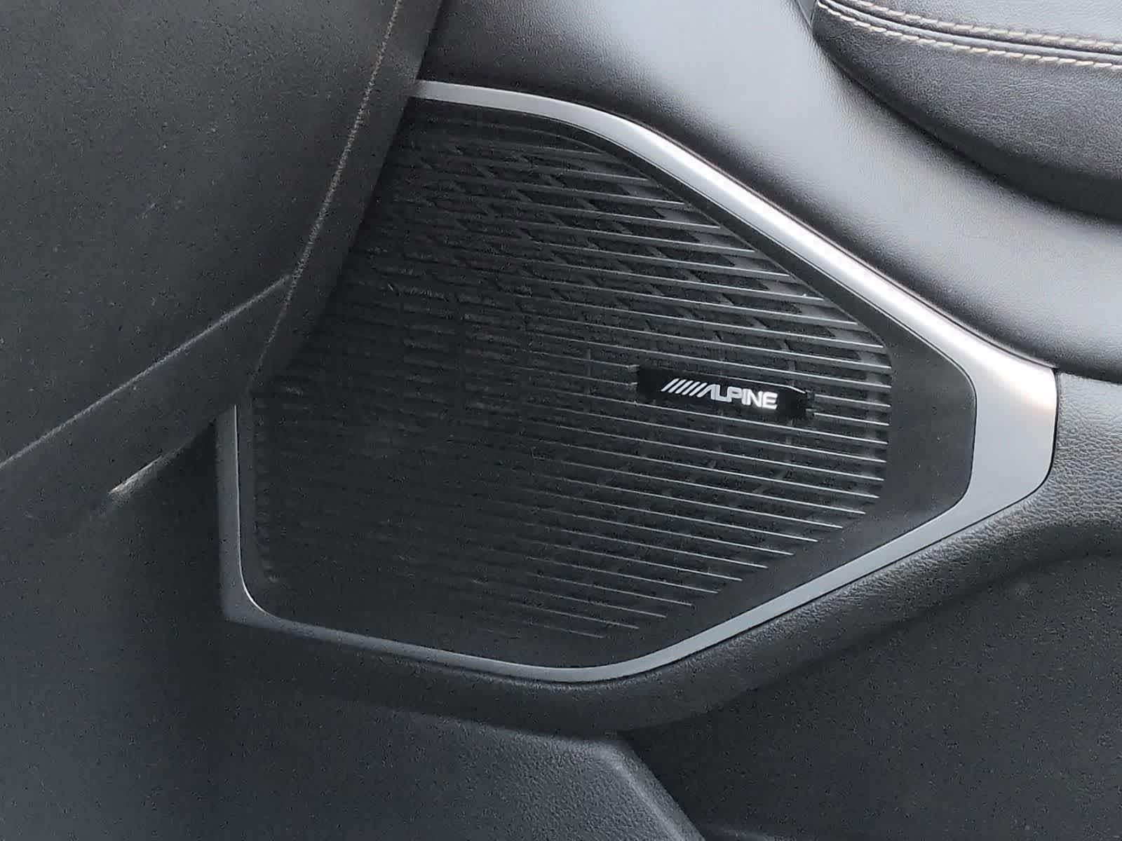 Thumbnail: 2024 Jeep Wagoneer - 32