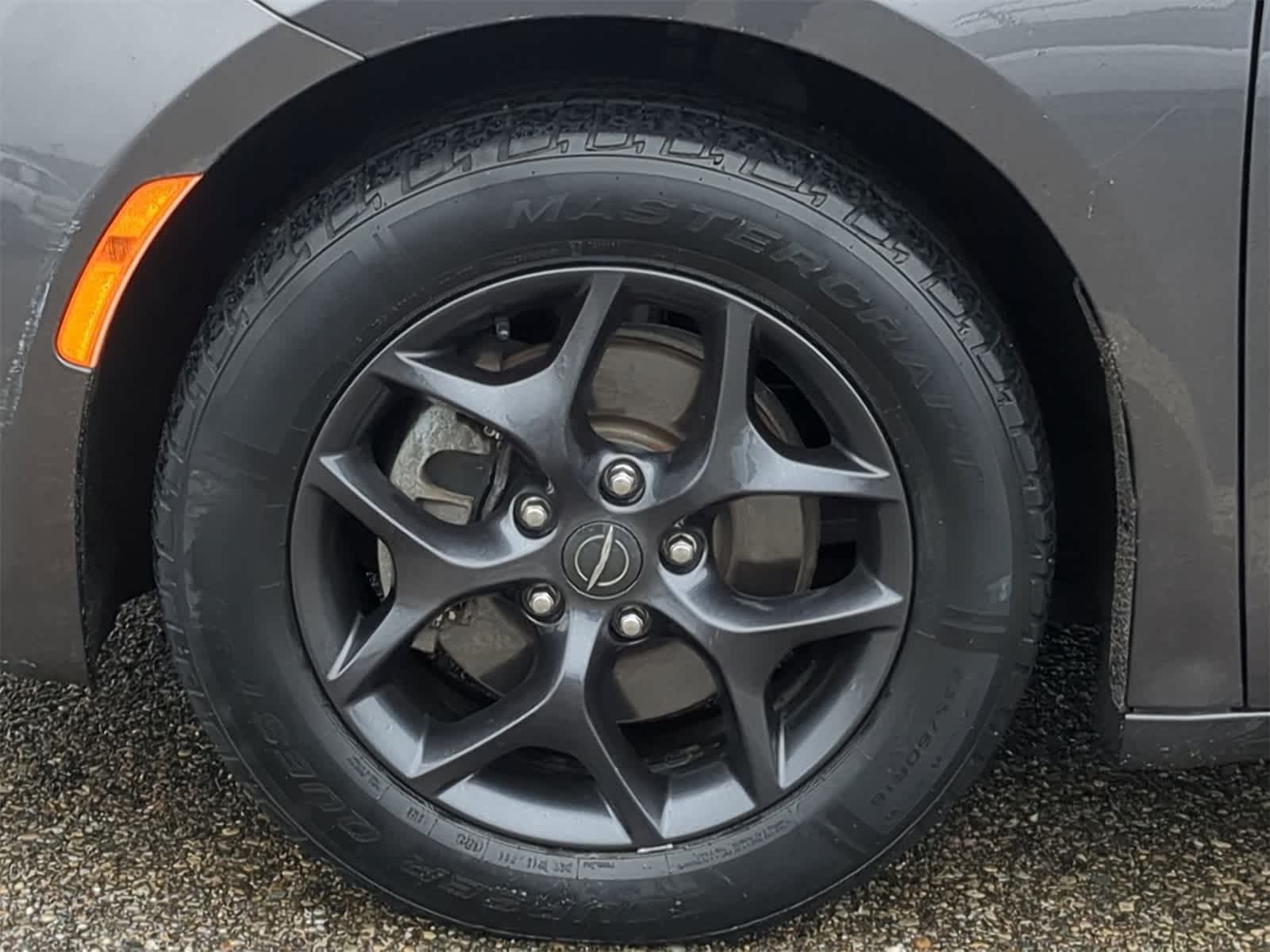 Thumbnail: 2019 Chrysler Pacifica - 21