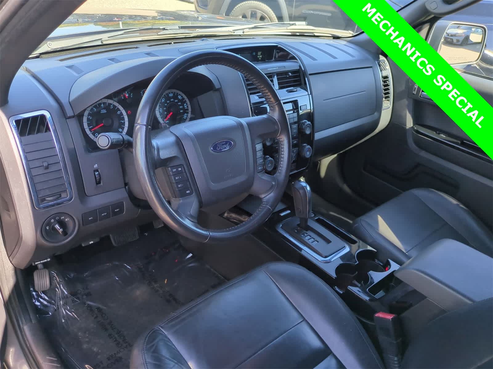 Thumbnail: 2012 Ford Escape - 10
