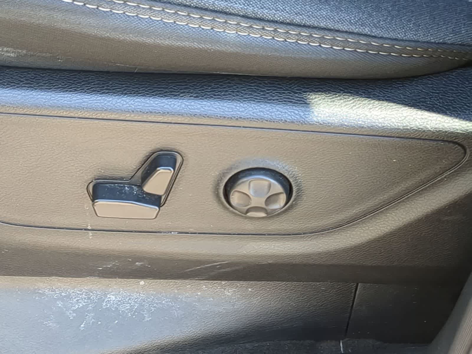 Thumbnail: 2020 RAM 1500 - 17