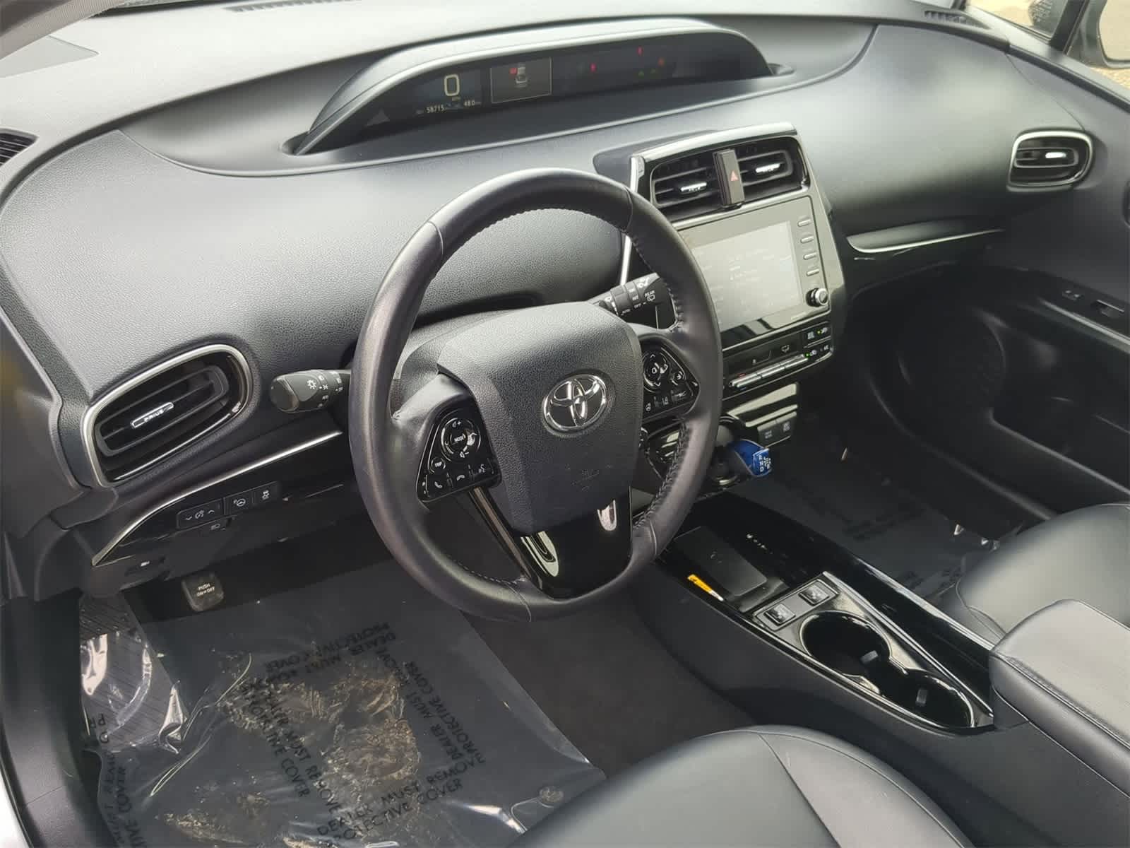 Thumbnail: 2022 Toyota Prius - 10