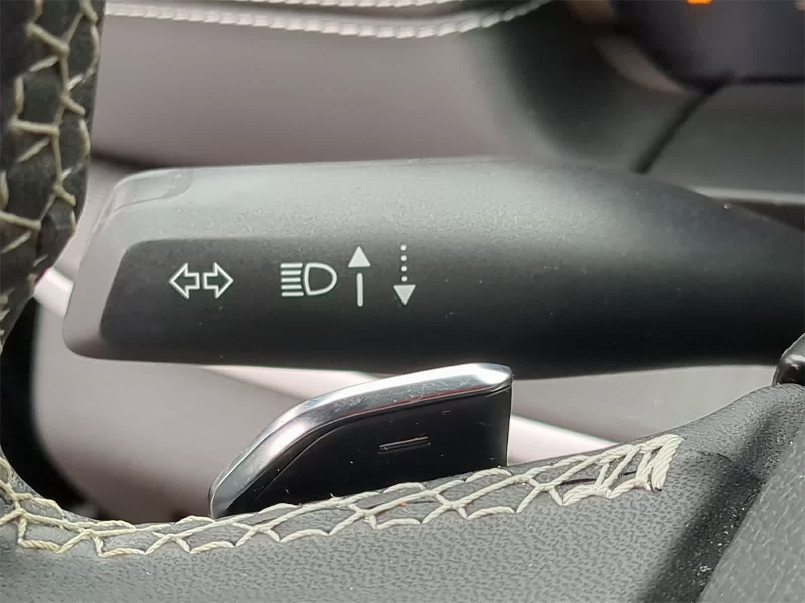 Thumbnail: 2024 Jeep Grand Cherokee - 33