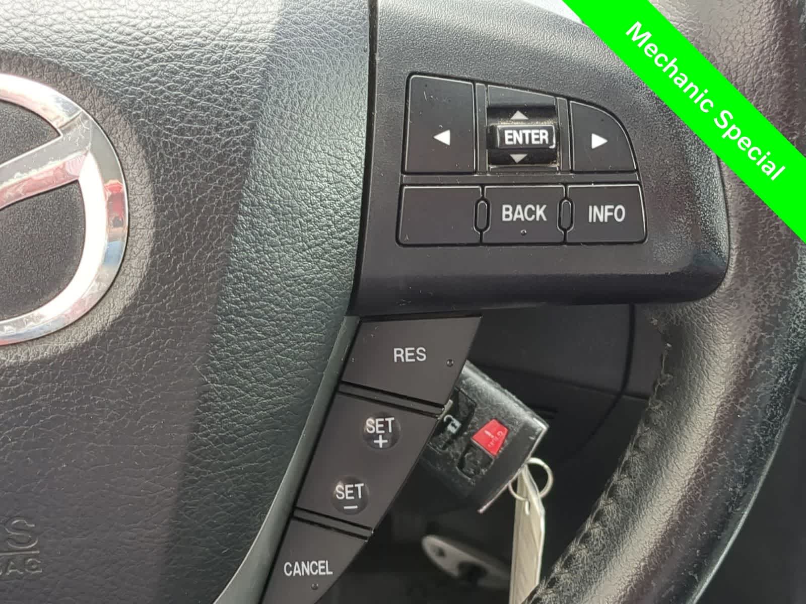 Thumbnail: 2011 Mazda Mazda3 - 24