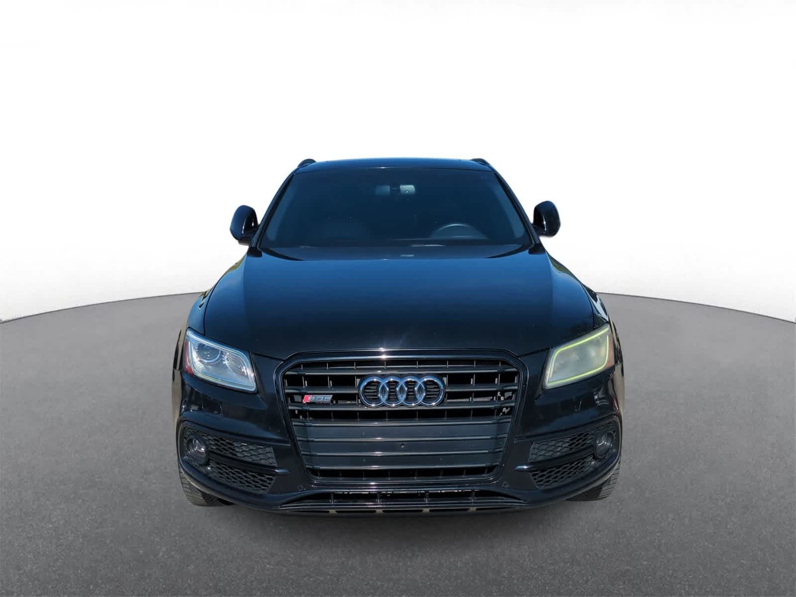 2015 Audi SQ5 Premium Plus photo 2