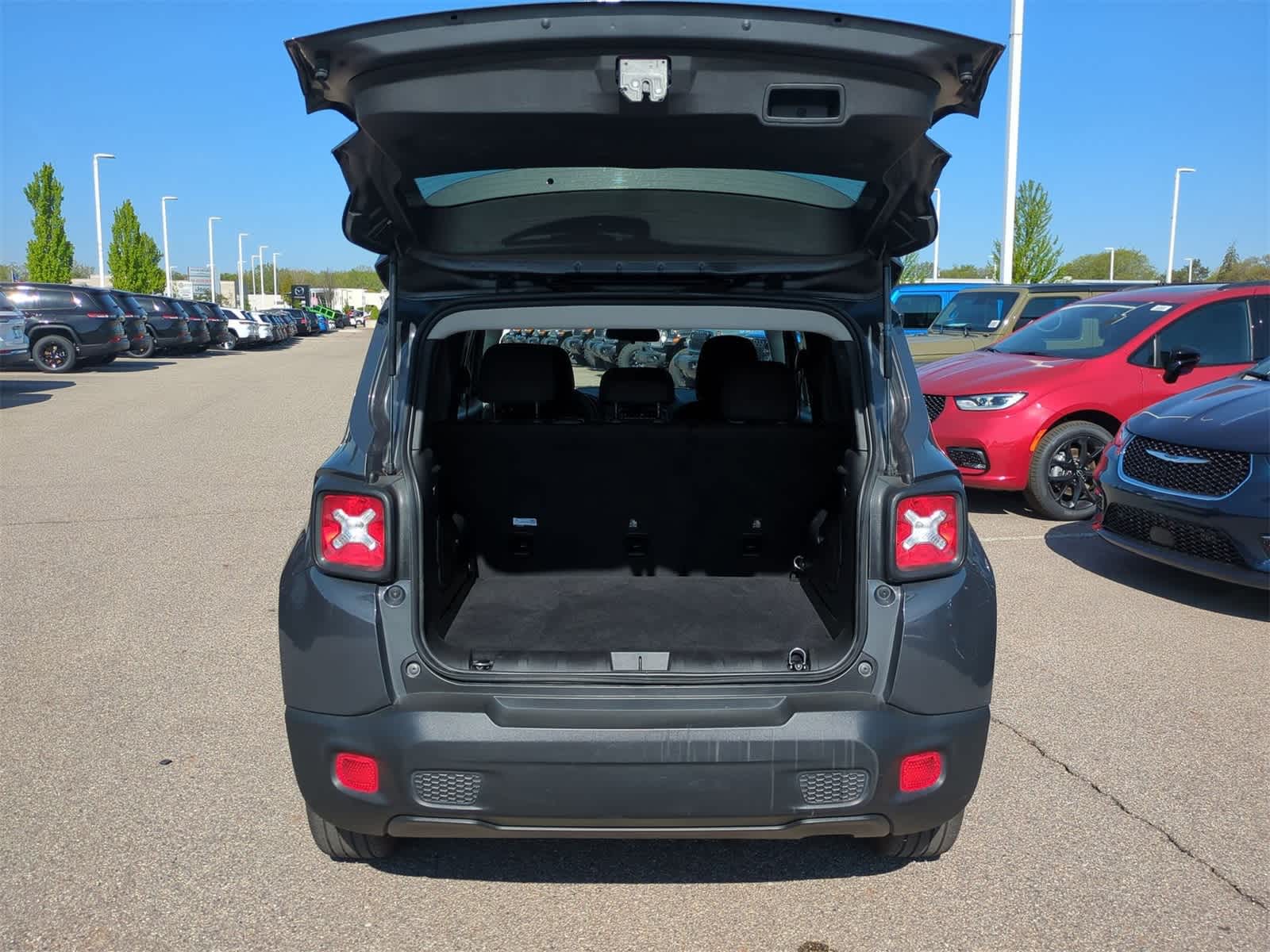 2023 Jeep Renegade Latitude 30