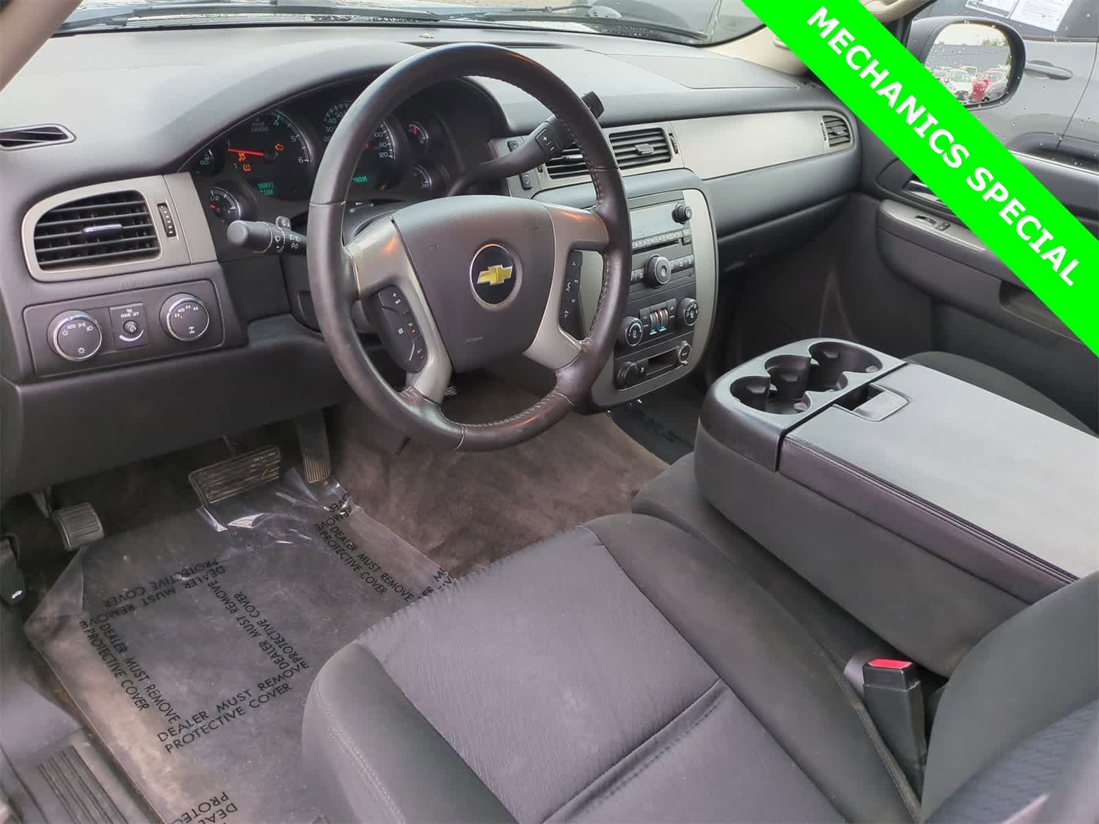 Thumbnail: 2011 Chevrolet Avalanche 1500 - 10