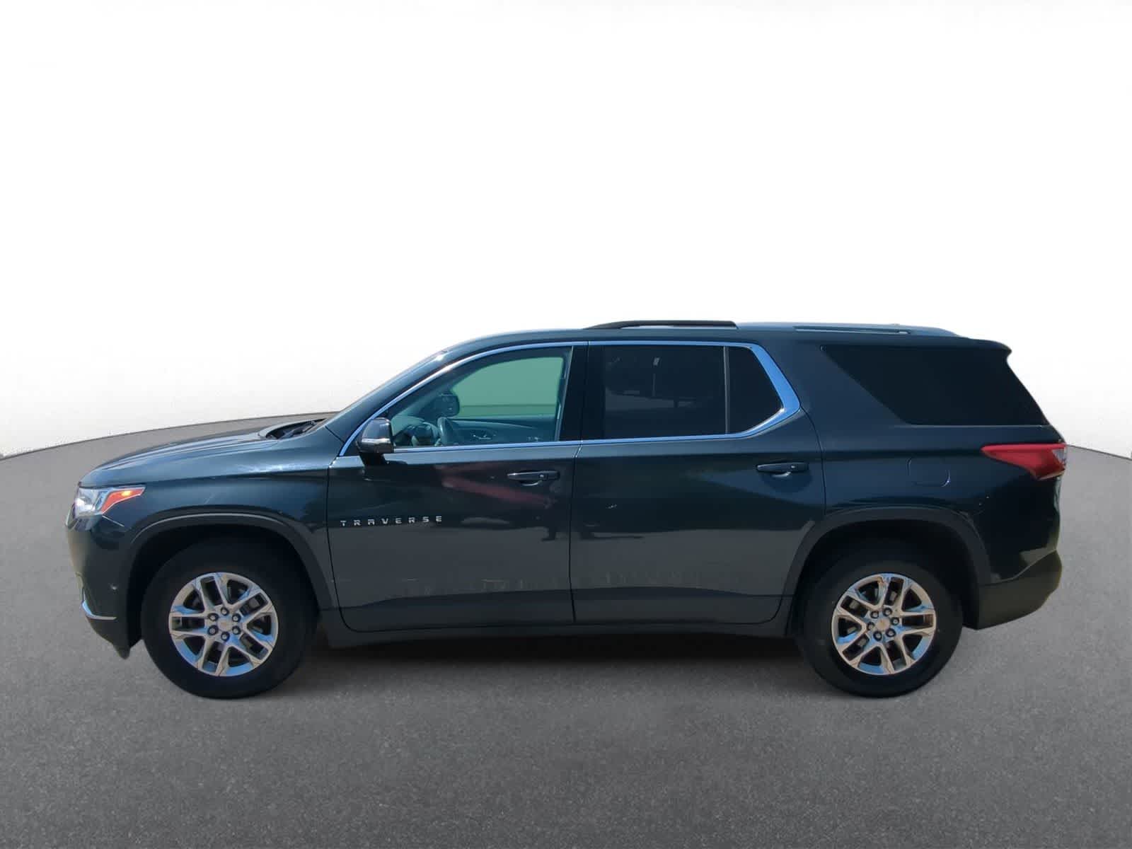 Thumbnail: 2018 Chevrolet Traverse - 5