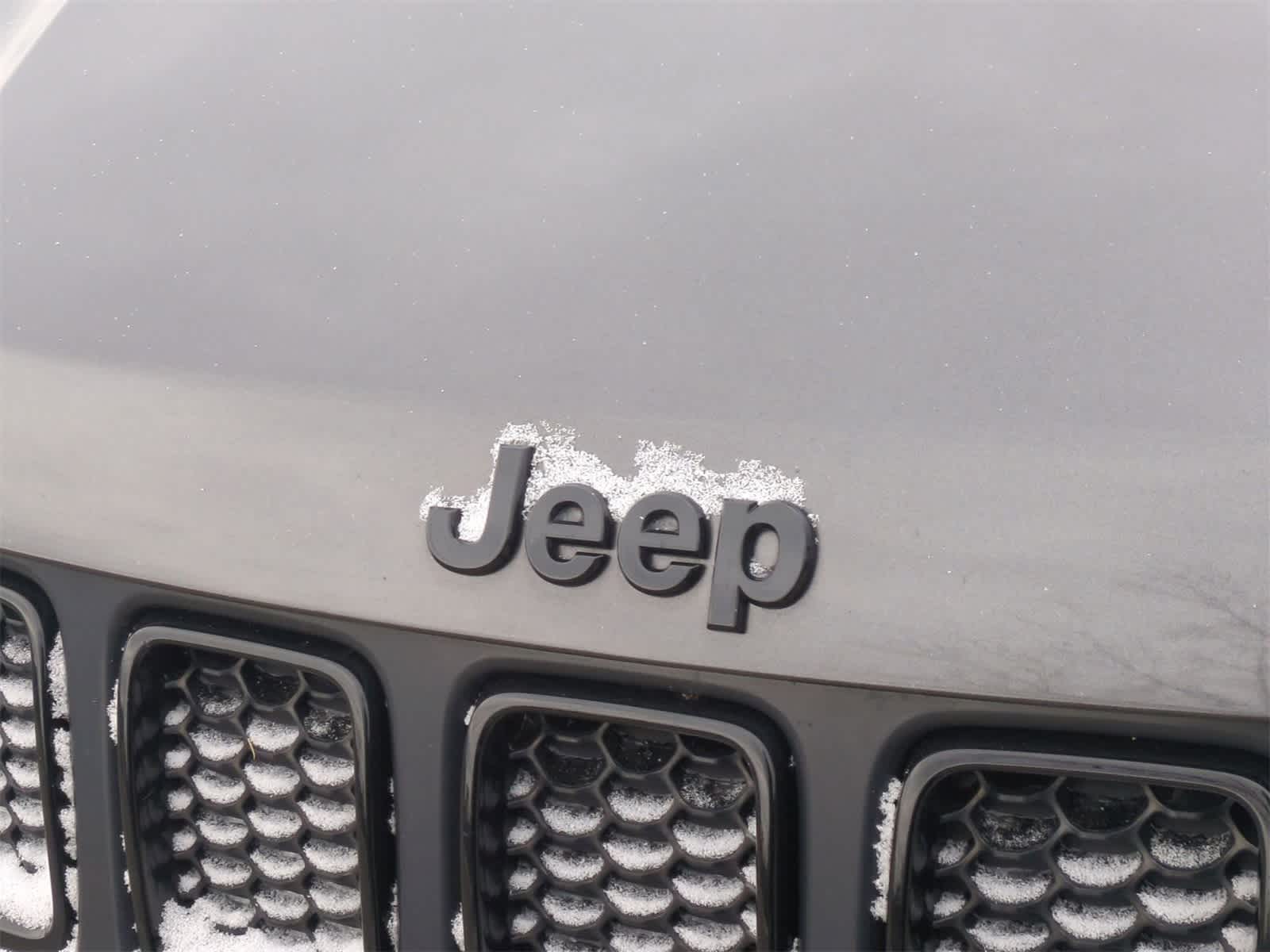 Thumbnail: 2019 Jeep Compass - 12