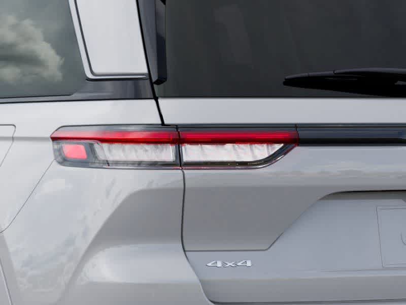 Thumbnail: 2026 Jeep Grand Cherokee - 9