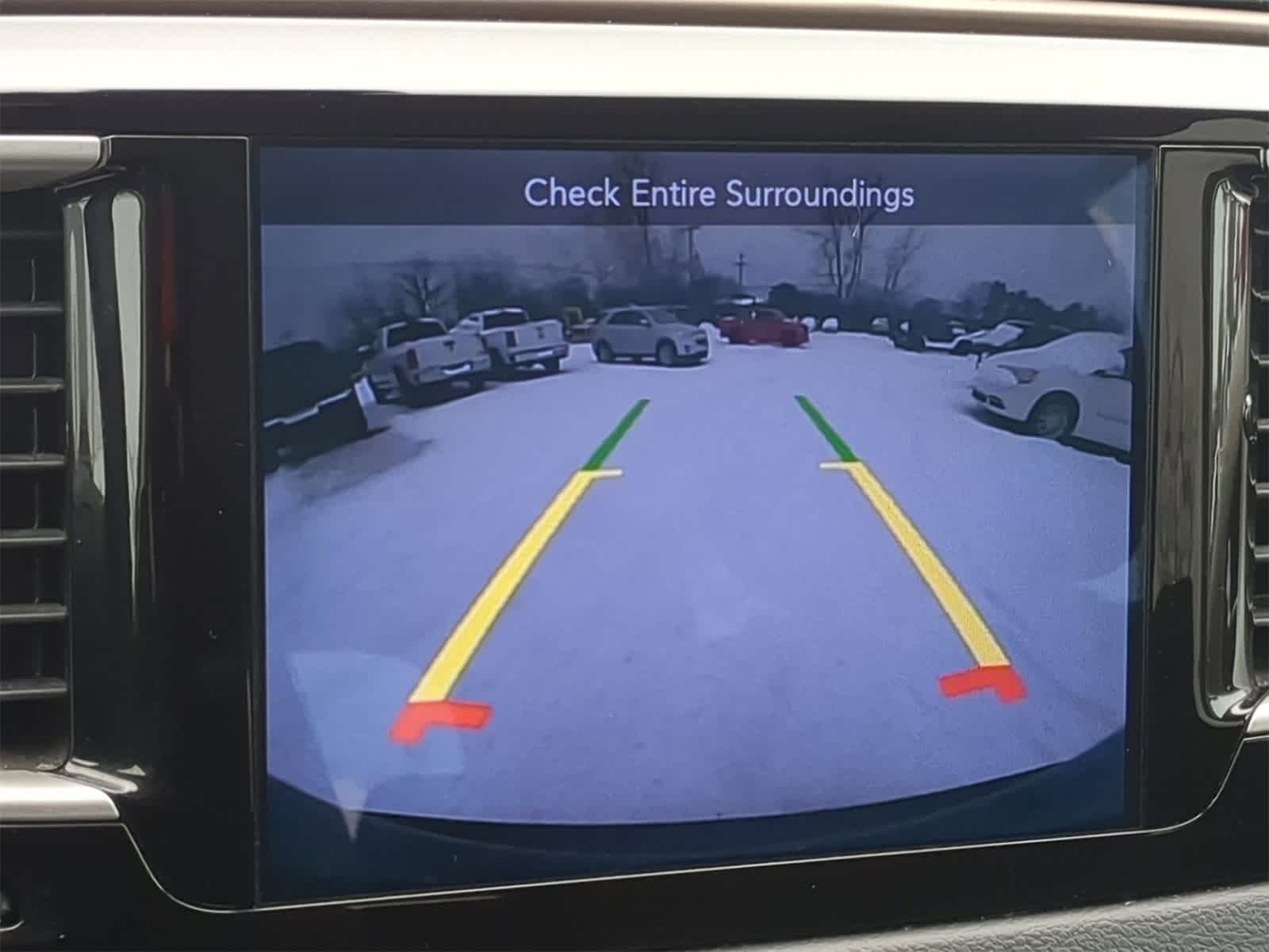 Thumbnail: 2017 Chrysler Pacifica - 37