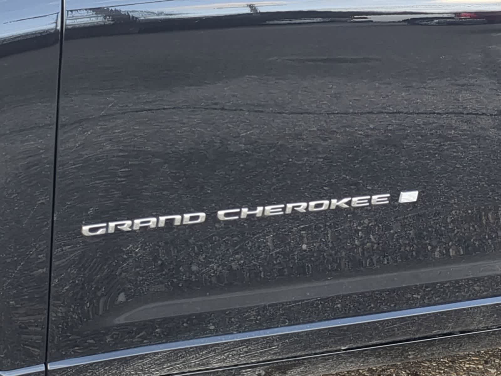 Thumbnail: 2023 Jeep Grand Cherokee - 13