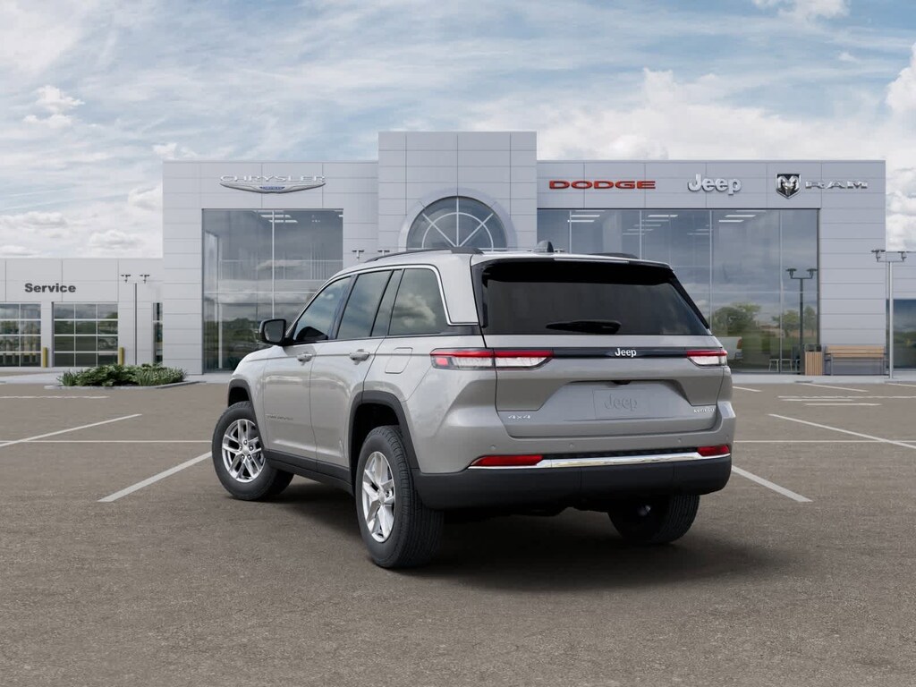 New 2025 Jeep Grand Cherokee Laredo Sport Utility