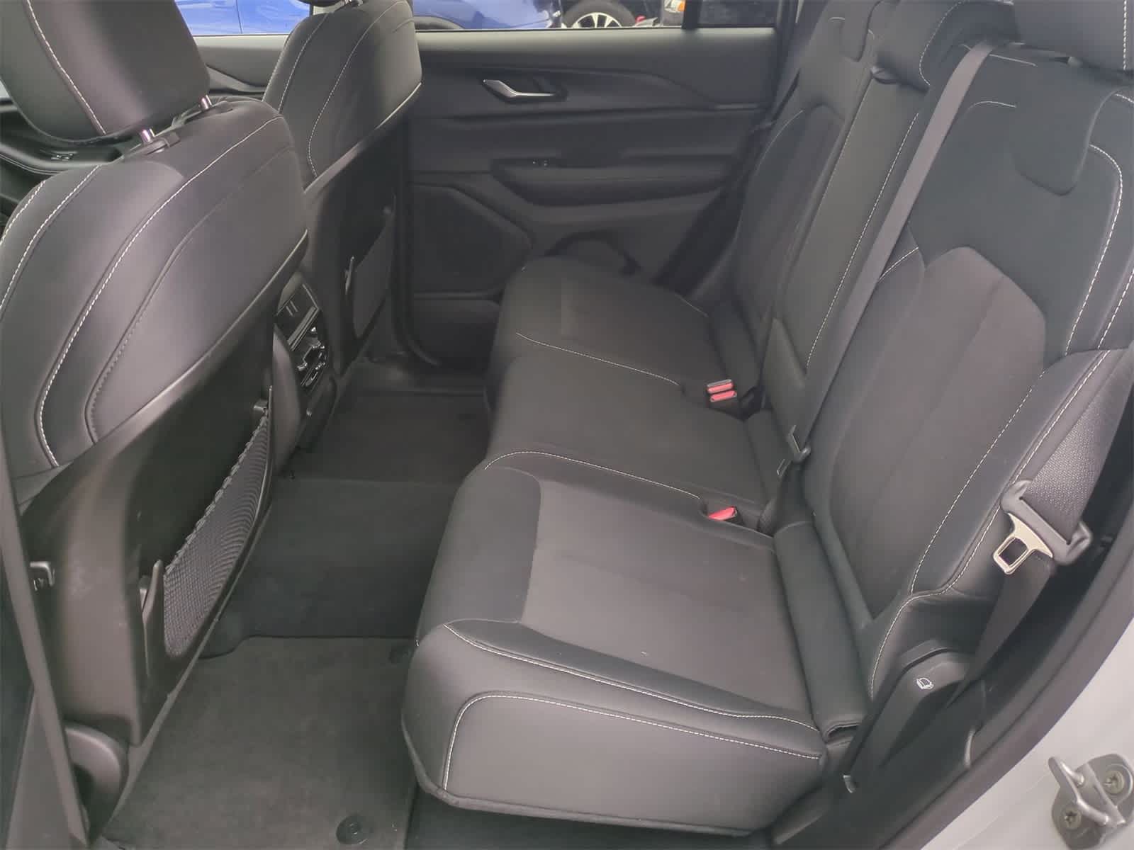 Thumbnail: 2023 Jeep Grand Cherokee - 19