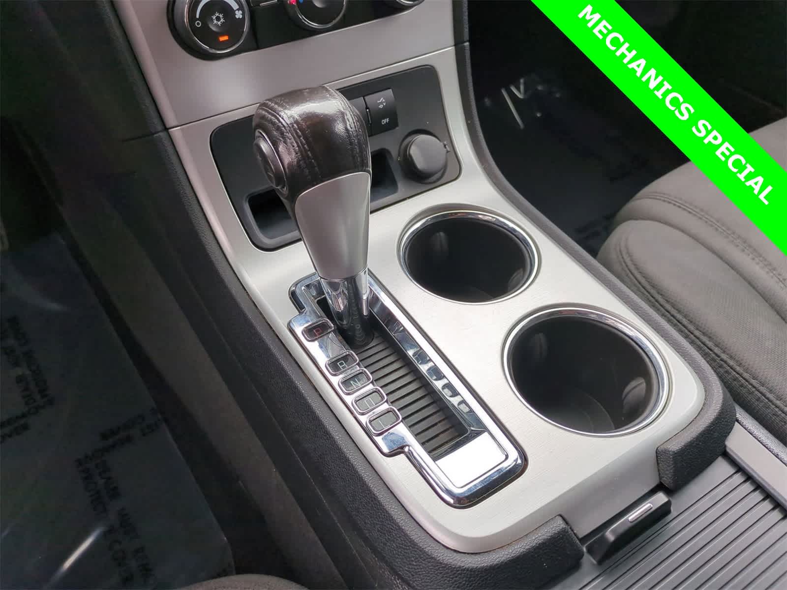 Thumbnail: 2011 GMC Acadia - 25