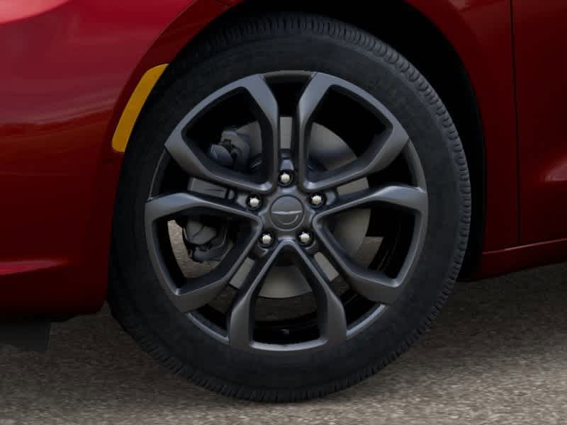 Thumbnail: 2026 Chrysler Pacifica - 8