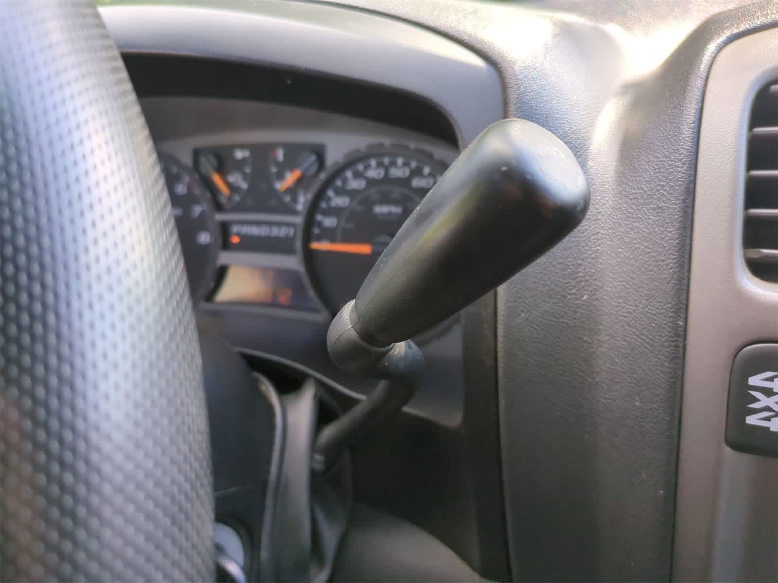 Thumbnail: 2006 GMC Canyon - 23