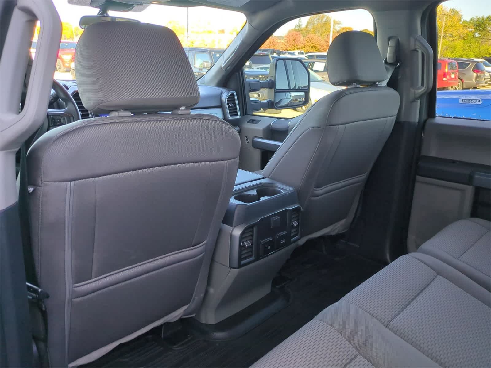 Thumbnail: 2022 Ford Econoline - 18