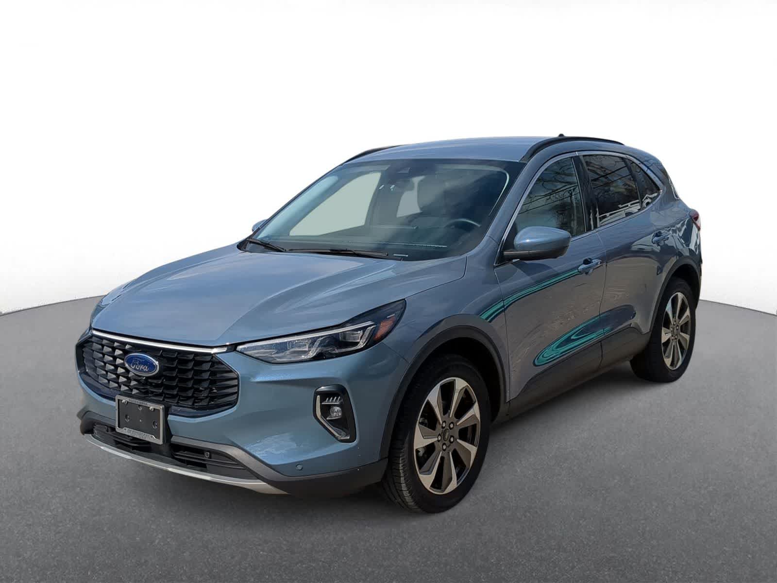 Thumbnail: 2023 Ford Escape - 4