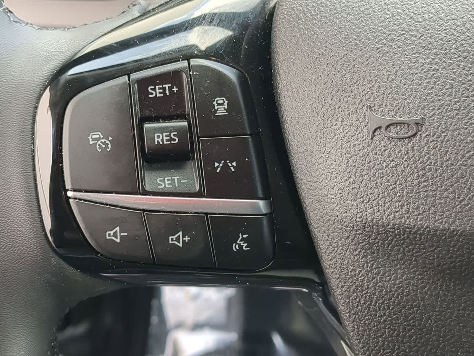 Thumbnail: 2023 Ford Escape - 23