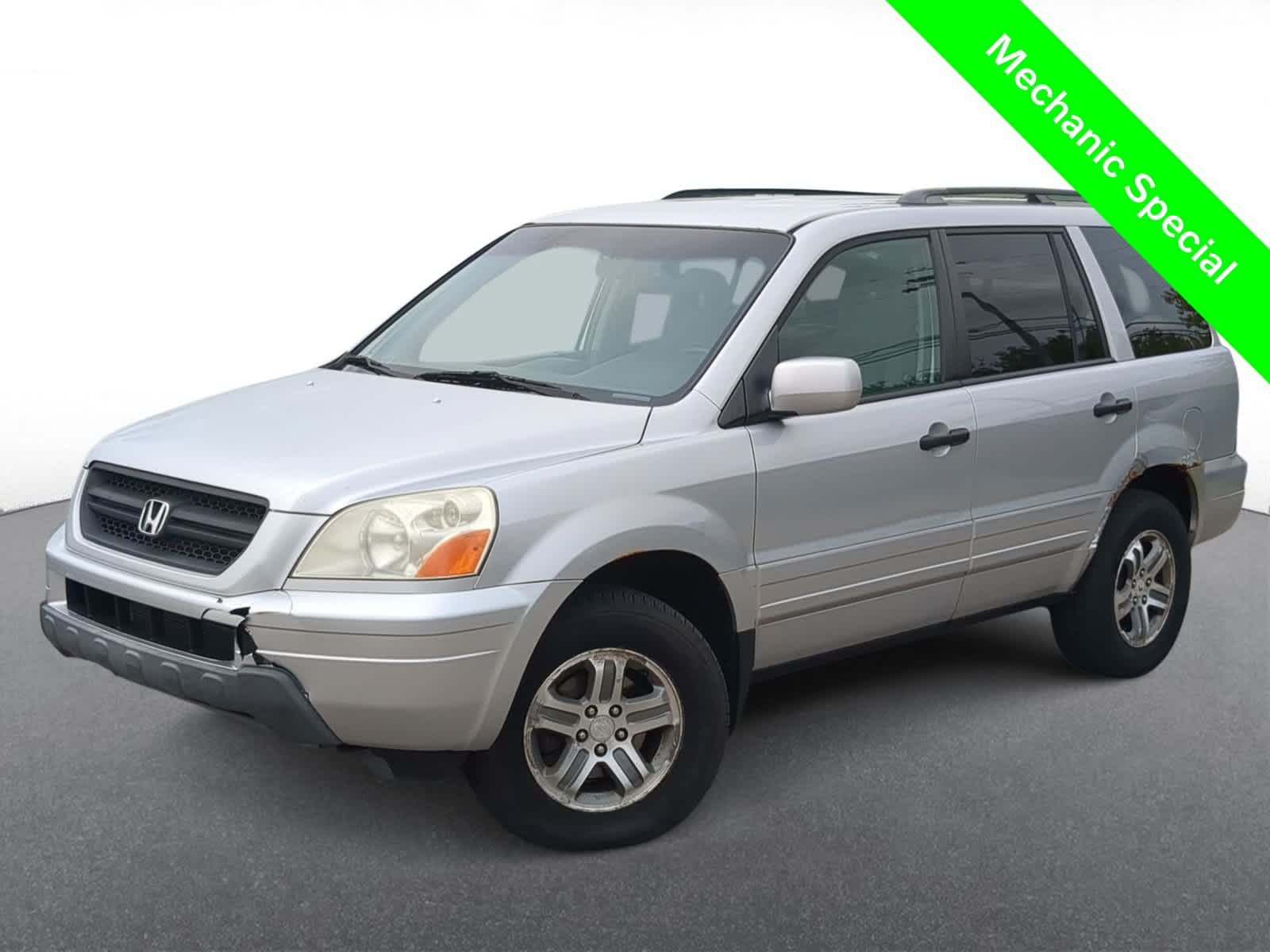 Used 2004 Honda Pilot EX with VIN 2HKYF184X4H596502 for sale in Troy, MI