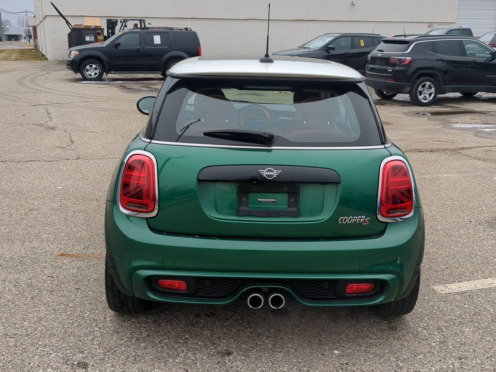 Thumbnail: 2021 MINI Cooper Hardtop - 13