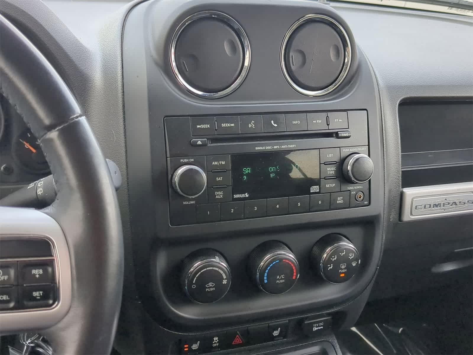 Thumbnail: 2016 Jeep Compass - 34