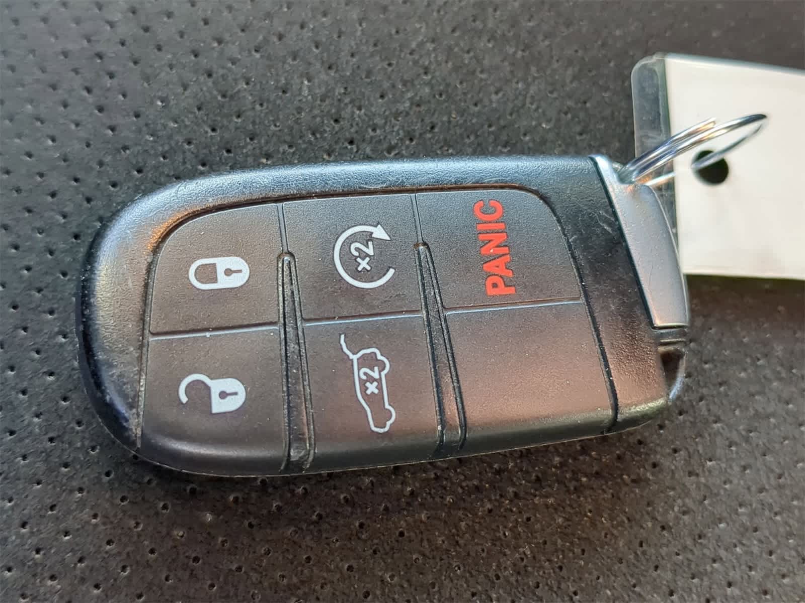 Thumbnail: 2020 Jeep Grand Cherokee - 33