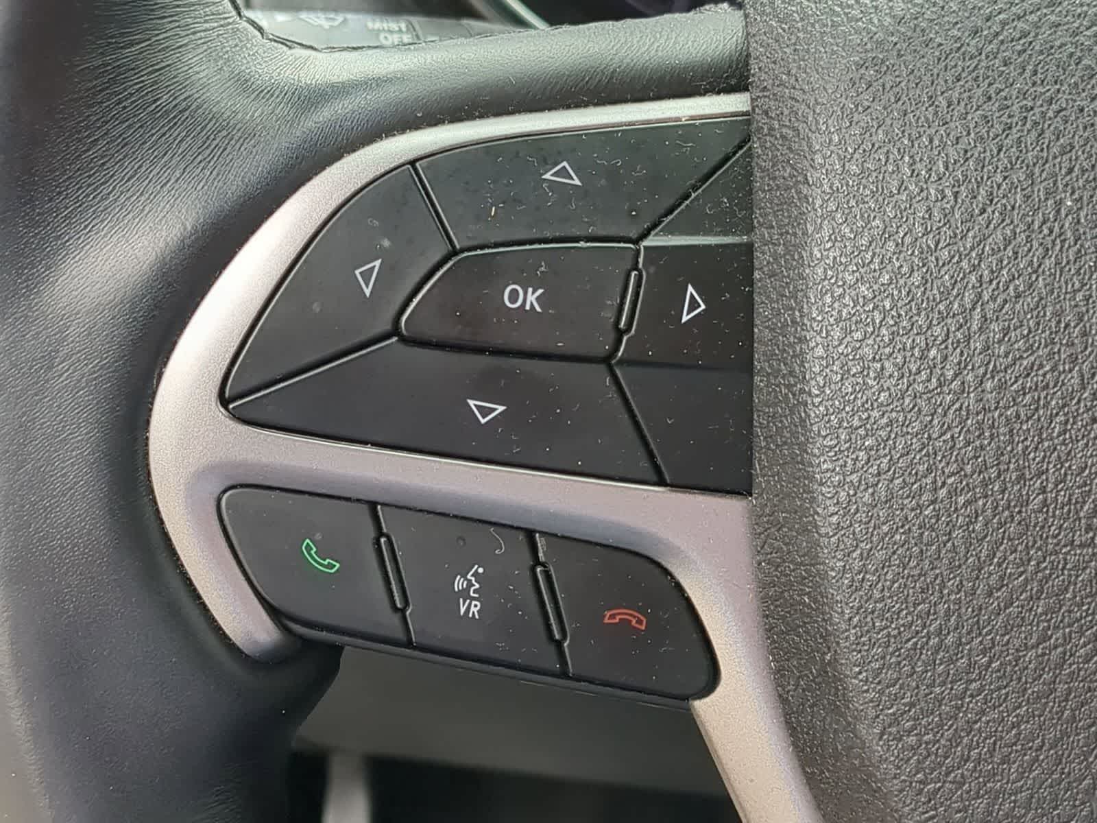 Thumbnail: 2018 Jeep Grand Cherokee - 23