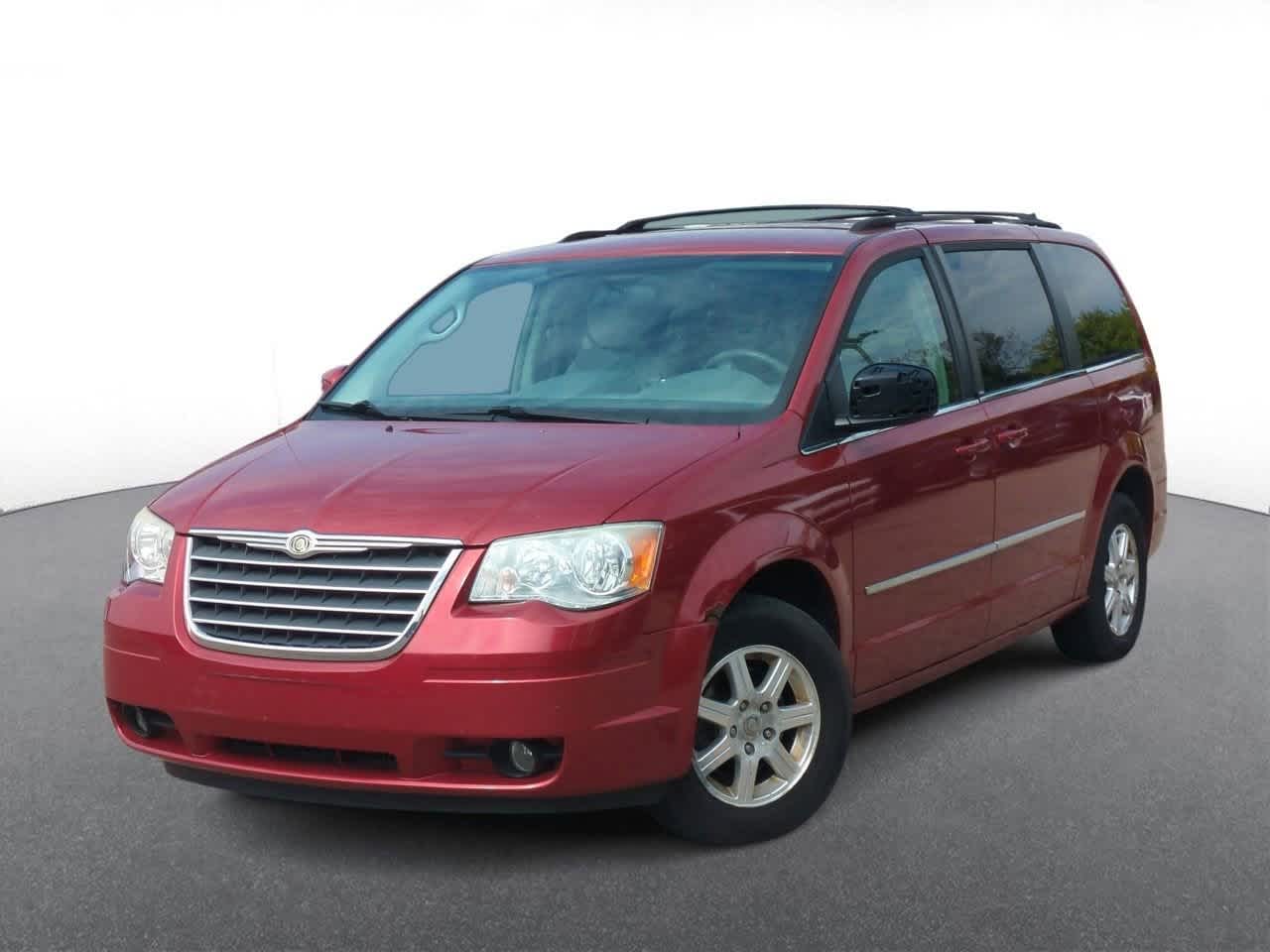 2009 Chrysler Town & Country Touring -
                  Troy, MI