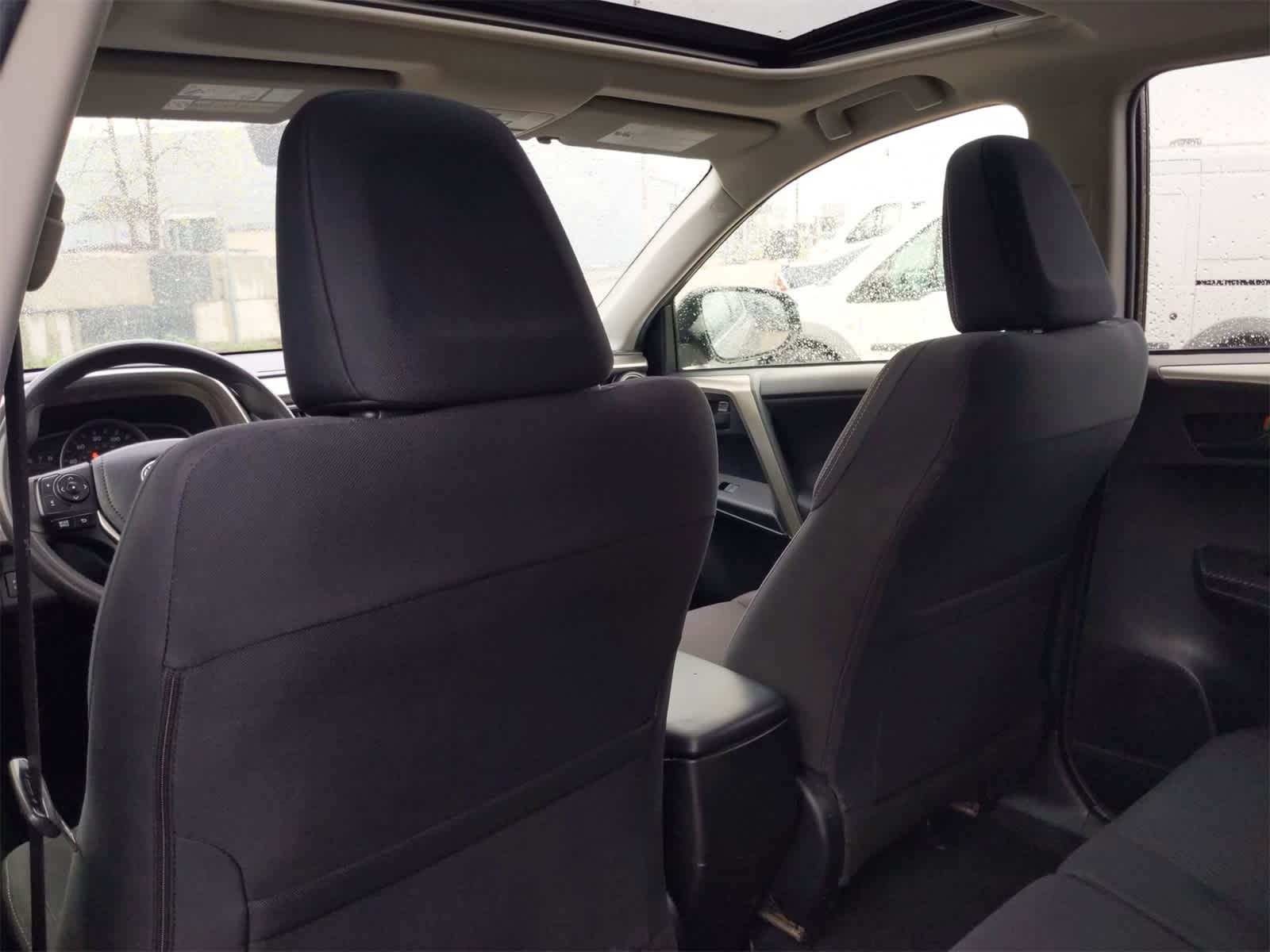 2013 Toyota RAV4 XLE 18