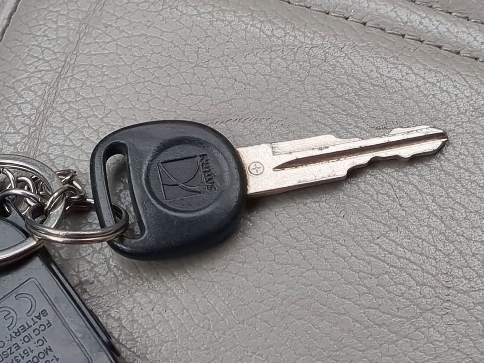 Thumbnail: 2008 Saturn VUE - 32