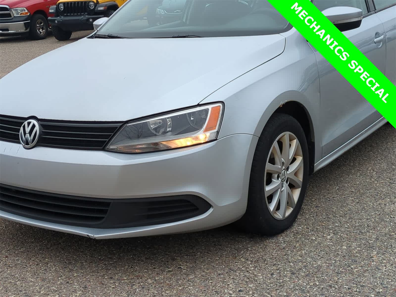 Thumbnail: 2011 Volkswagen Jetta - 11