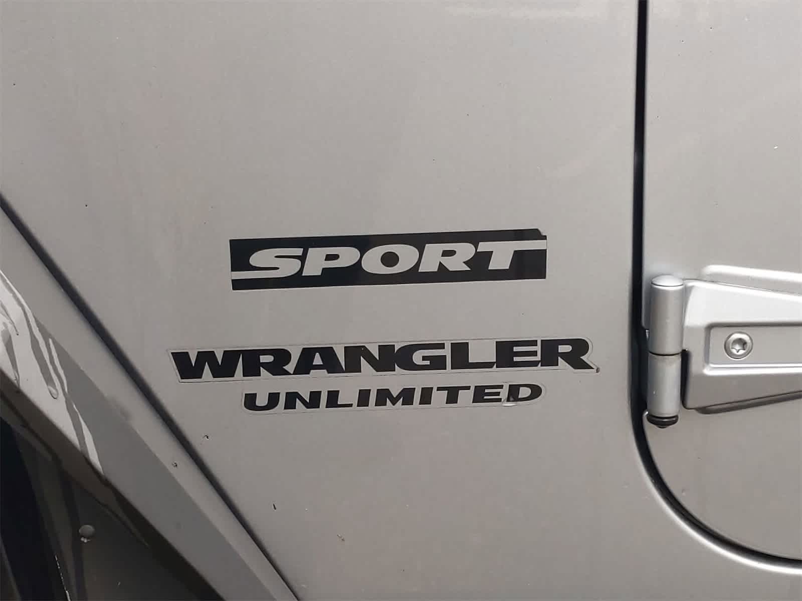 Thumbnail: 2014 Jeep Wrangler - 11