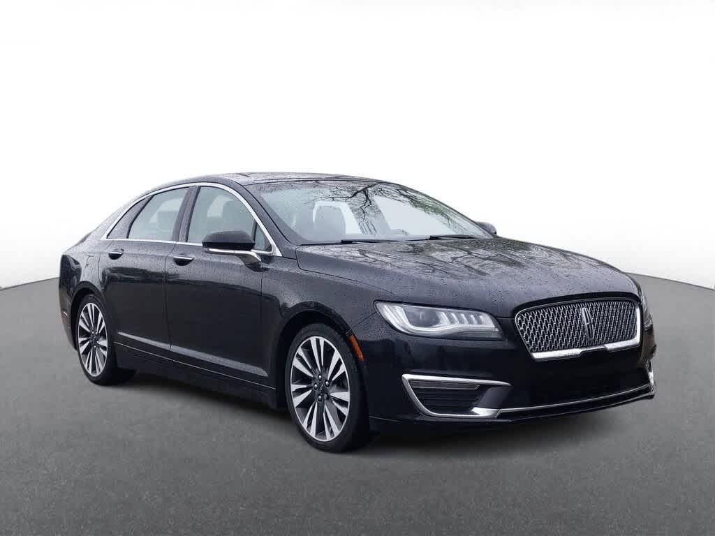 Thumbnail: 2017 Lincoln MKZ - 2