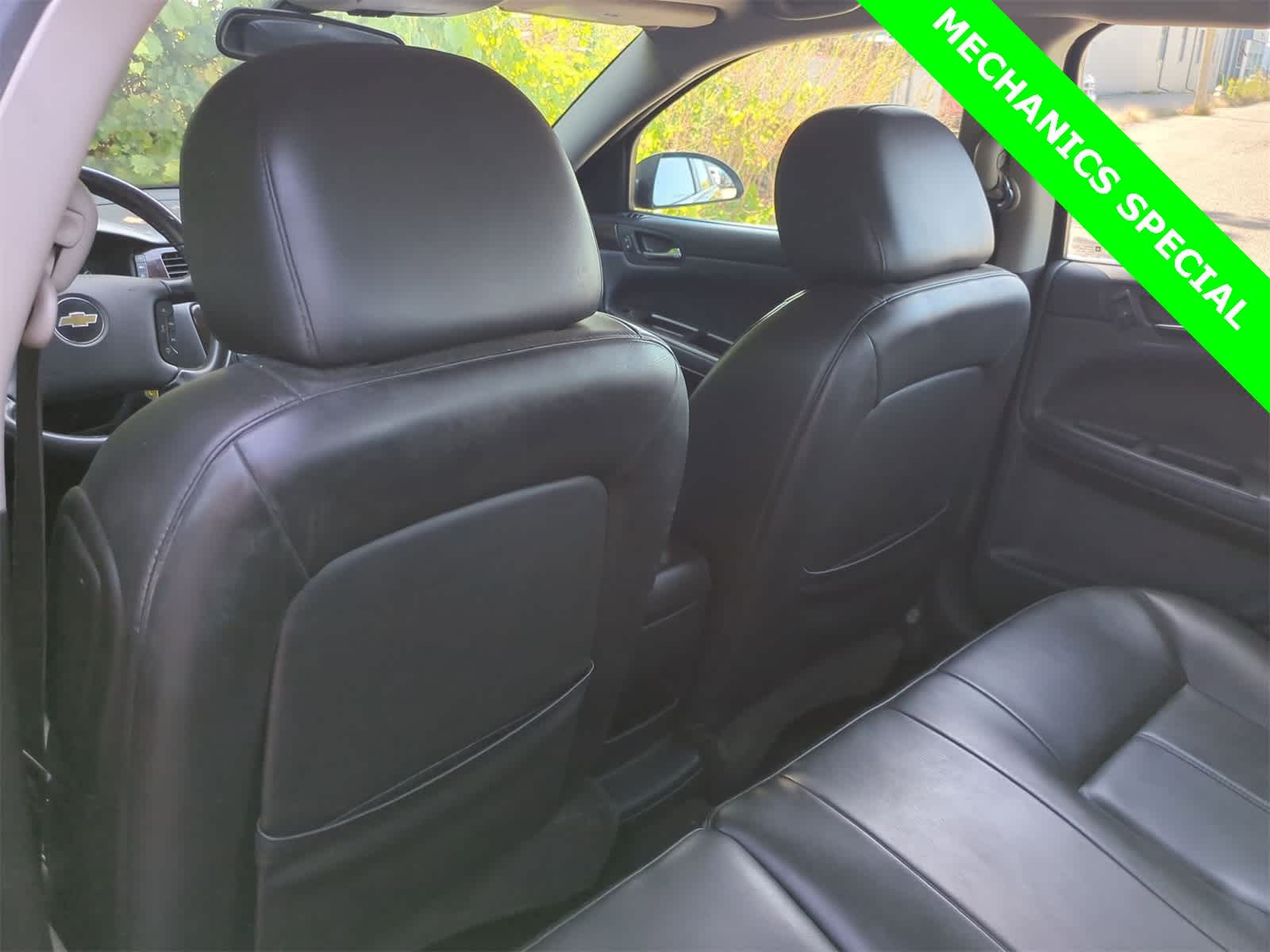 Thumbnail: 2012 Chevrolet Impala - 18