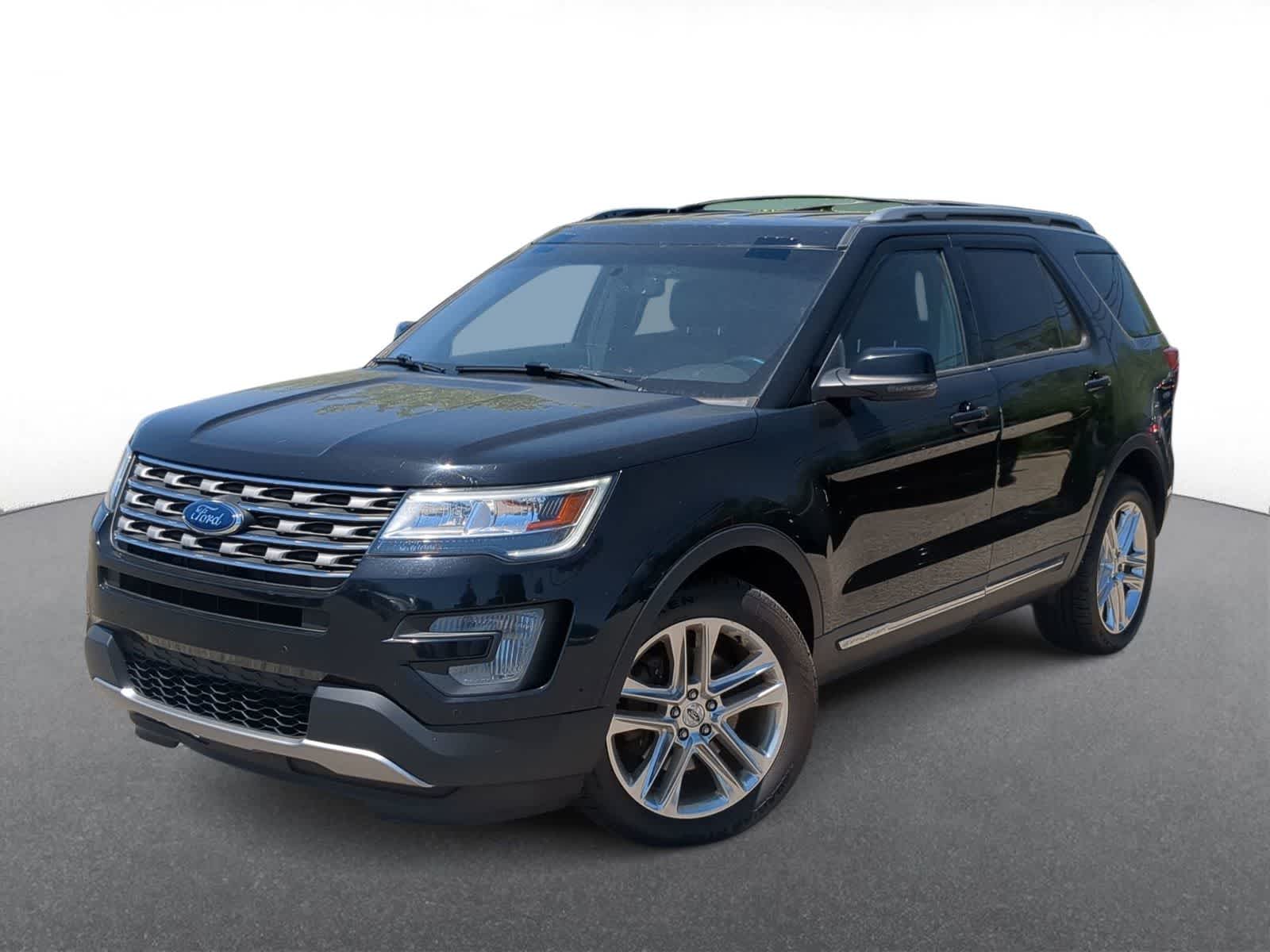 2017 Ford Explorer XLT 4WD's photo