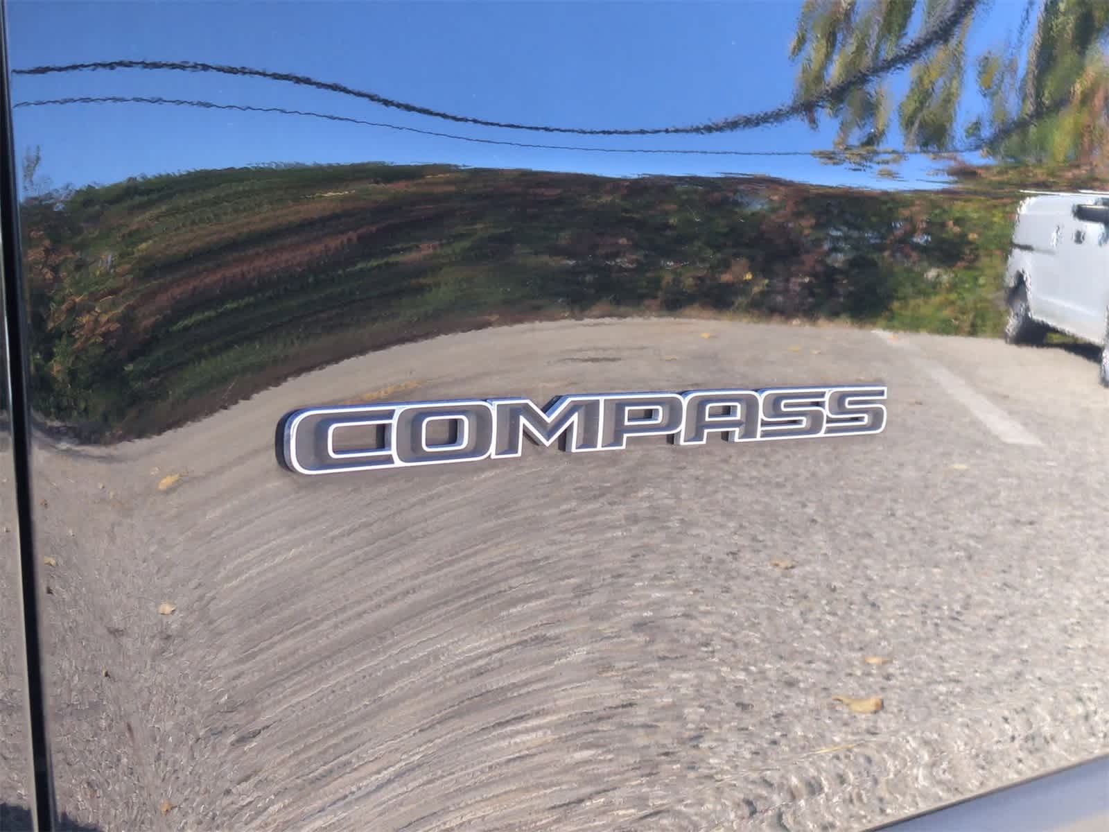 Thumbnail: 2022 Jeep Compass - 12