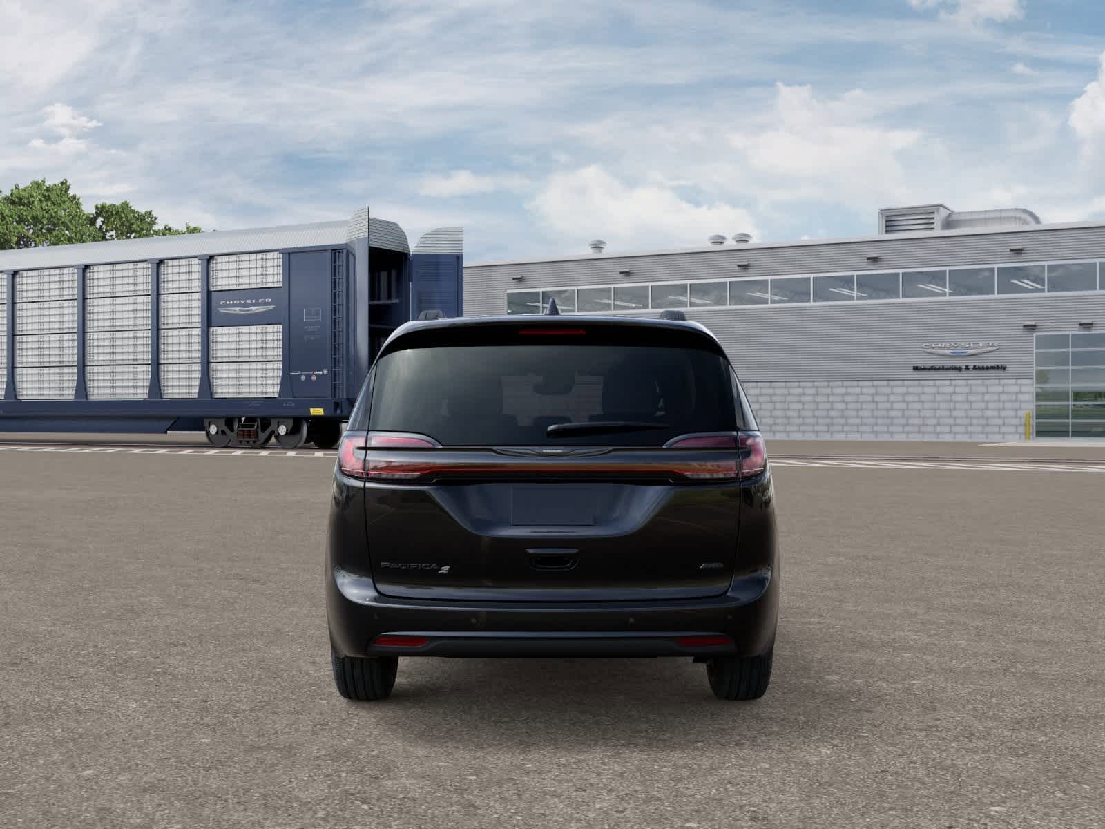 Thumbnail: 2026 Chrysler Pacifica - 7