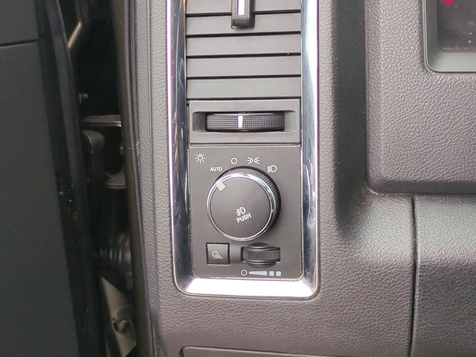 Thumbnail: 2012 RAM 1500 - 28