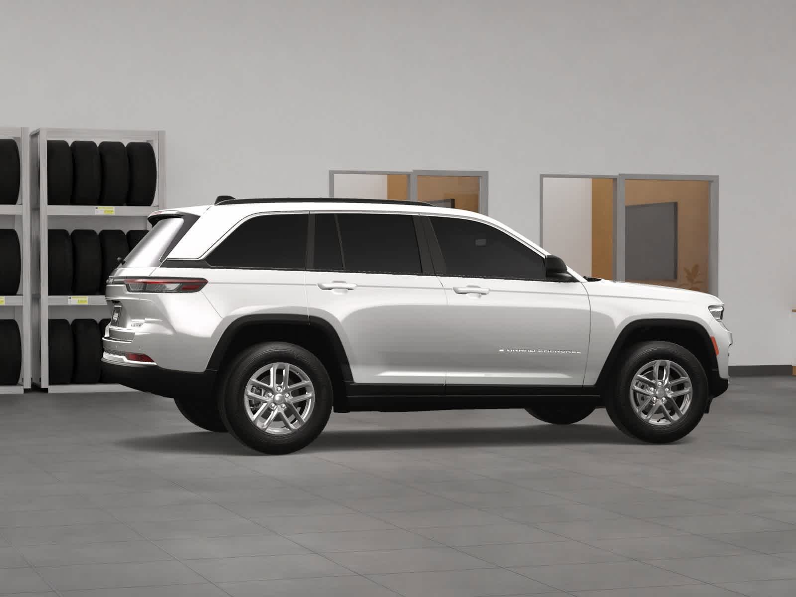 2025 Jeep Grand Cherokee Laredo 6