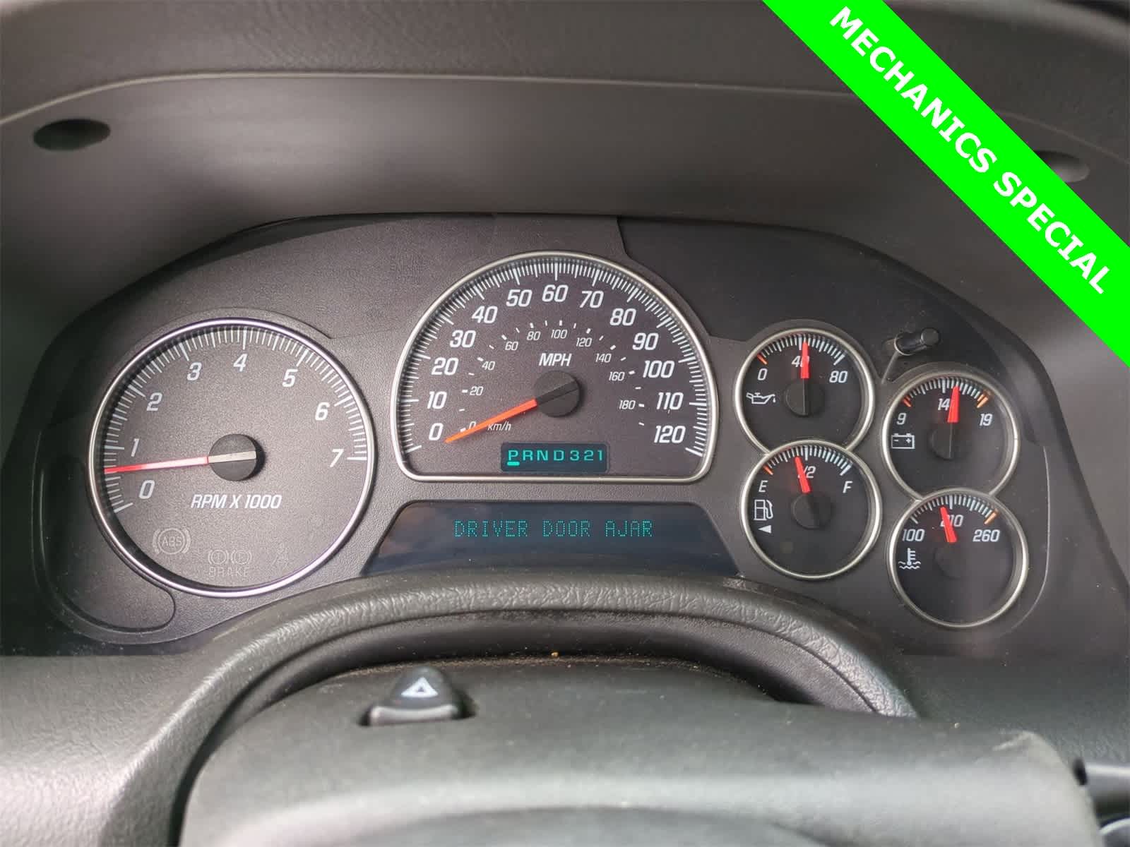 Thumbnail: 2004 GMC Envoy - 27