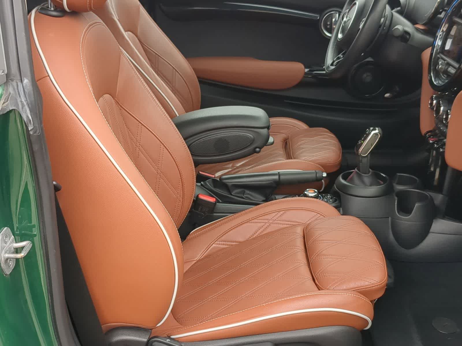 Thumbnail: 2021 MINI Cooper Hardtop - 26