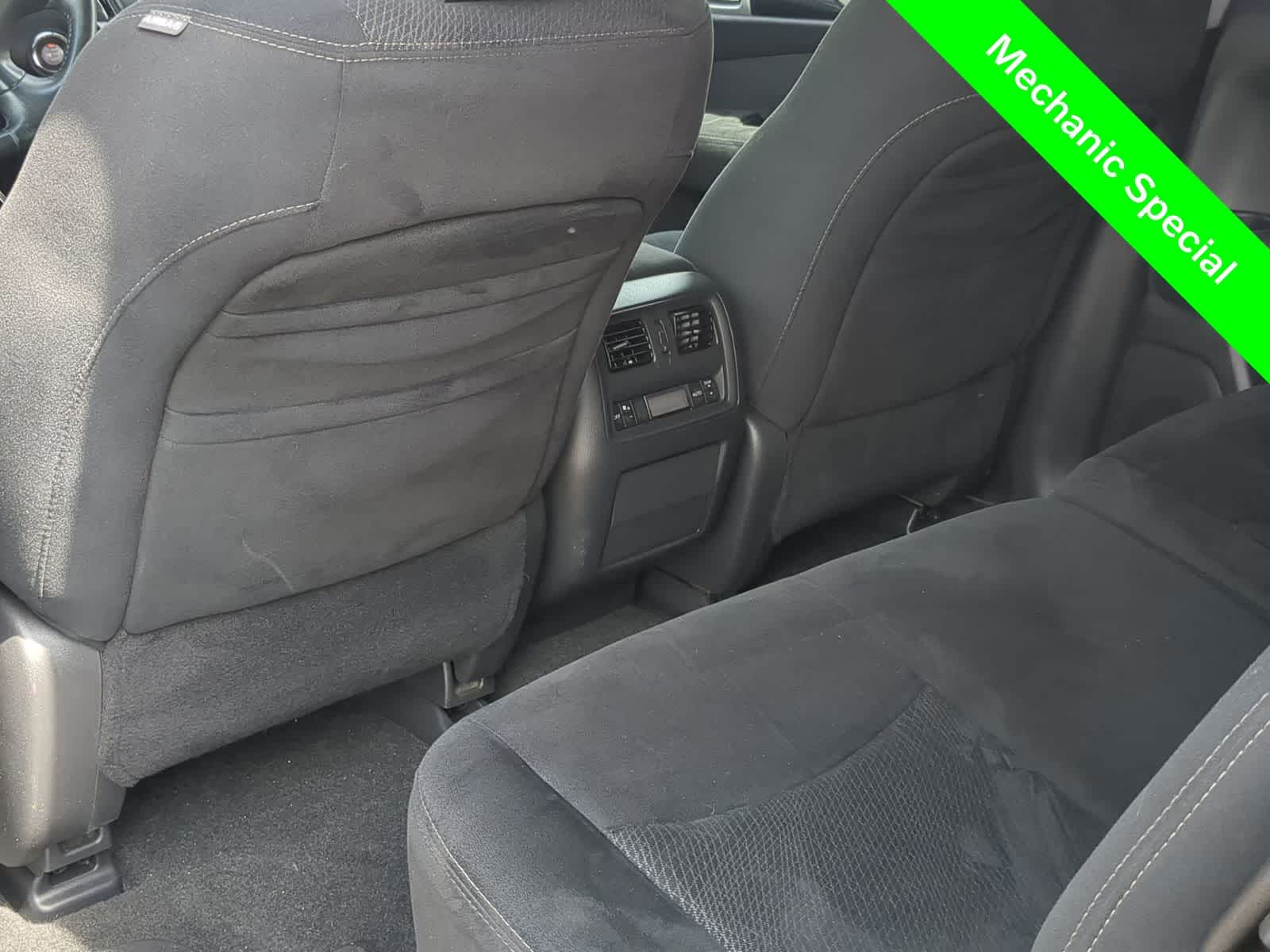 Thumbnail: 2013 Nissan Pathfinder - 18