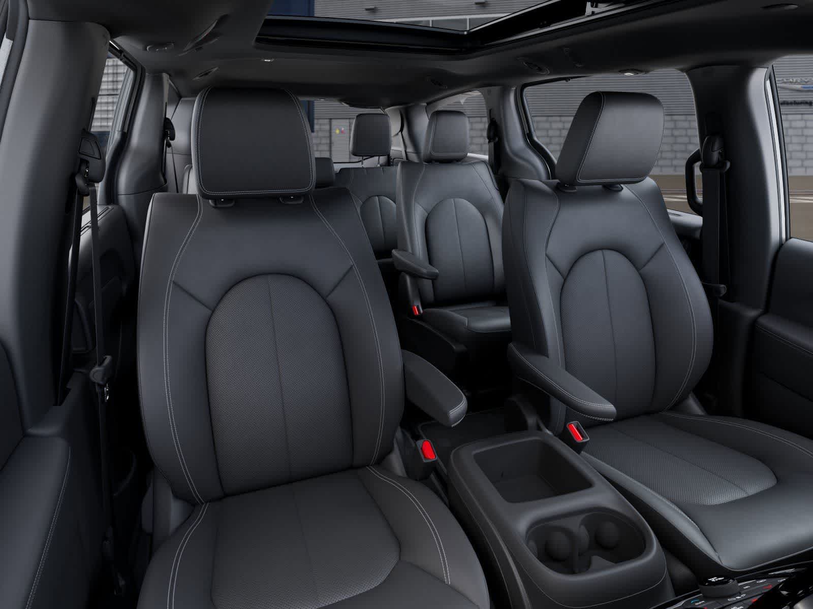 Thumbnail: 2026 Chrysler Pacifica - 16