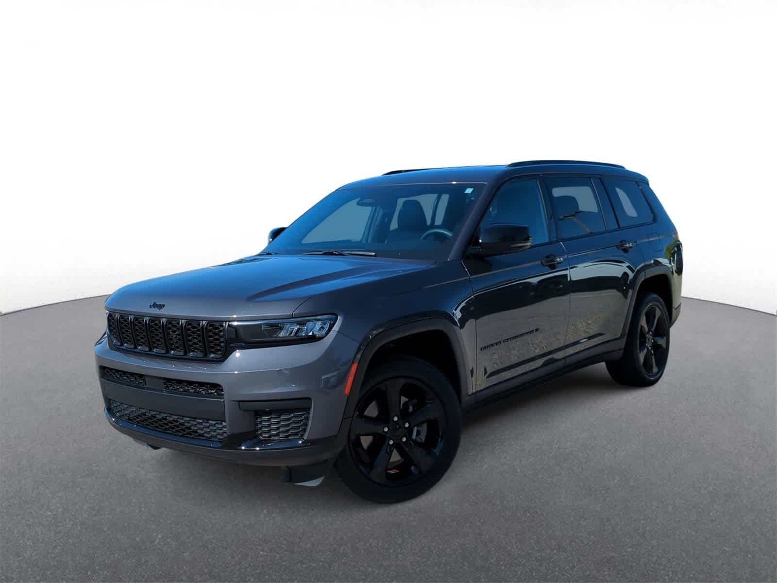 Thumbnail: 2023 Jeep Grand Cherokee L - 1
