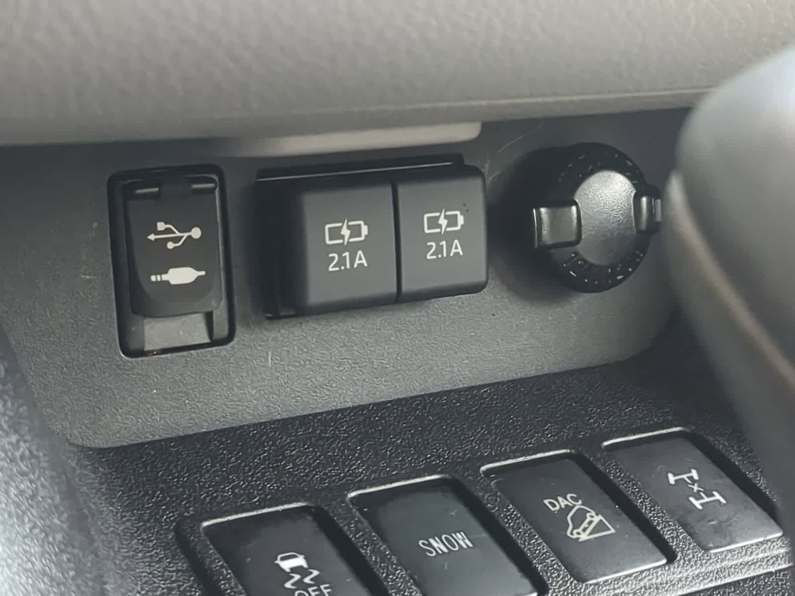 Thumbnail: 2019 Toyota Highlander - 29